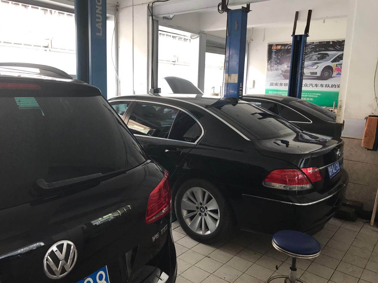 奧迪冷卻液表面一層油與哪些原因有關(guān)？
