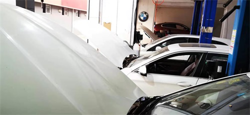 奔馳汽車保養(yǎng)的相關(guān)項目要點